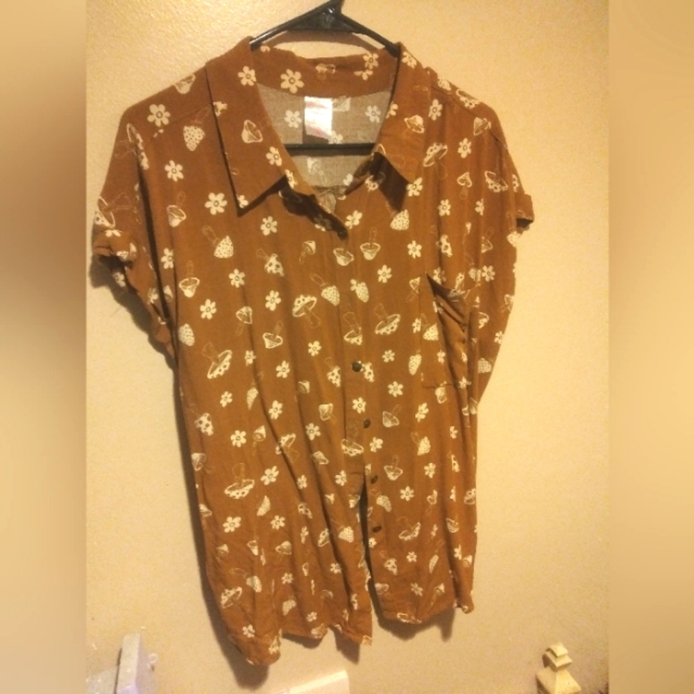 🍄Button Down Mushroom Shirt🍄